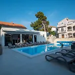 Lavanda I Brodarica (Sibenik-Knin)