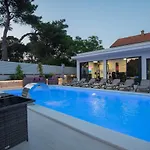 Daire Lavanda I Brodarica (Sibenik-Knin)