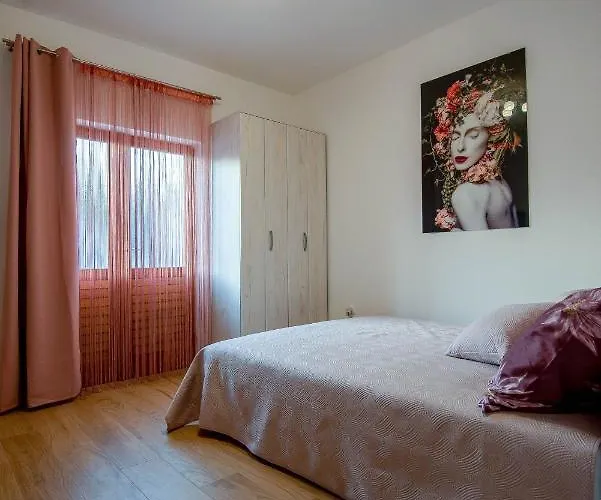 Lavanda I * Brodarica (Sibenik-Knin)