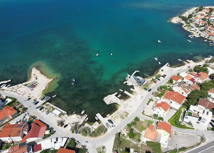 Apartman Lavanda I Brodarica (Sibenik-Knin)